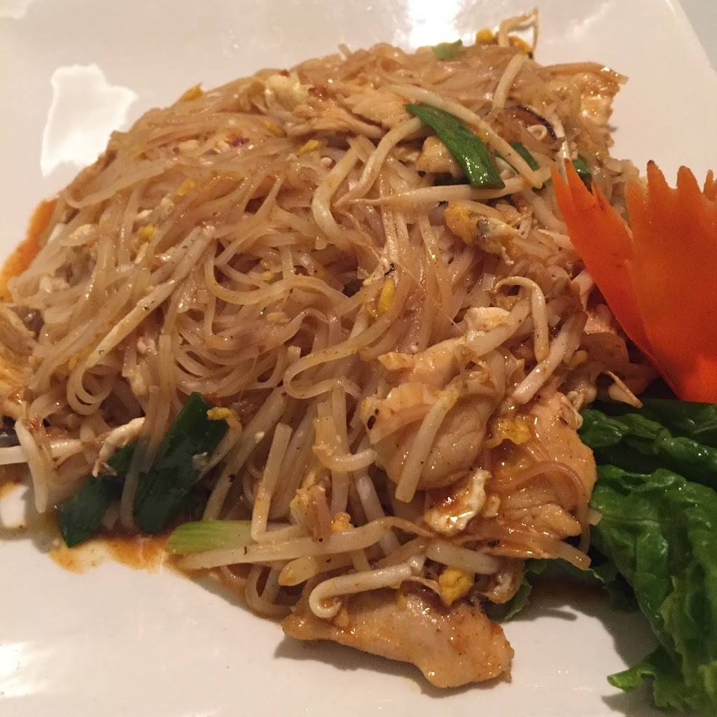 Mae Ploy Thai Cuisine | restaurant | 16769 Bernardo Center Dr Suite K8, San Diego, CA 92128, USA | 8586182428 OR +1 858-618-2428