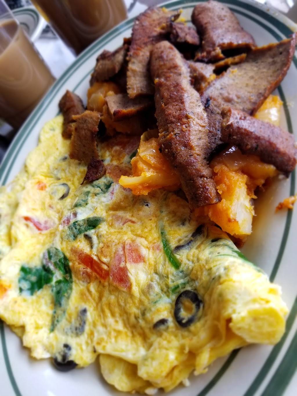 Jackson Gyro | cafe | 85-30 37th Ave, Jackson Heights, NY 11372, USA | 7184339408 OR +1 718-433-9408