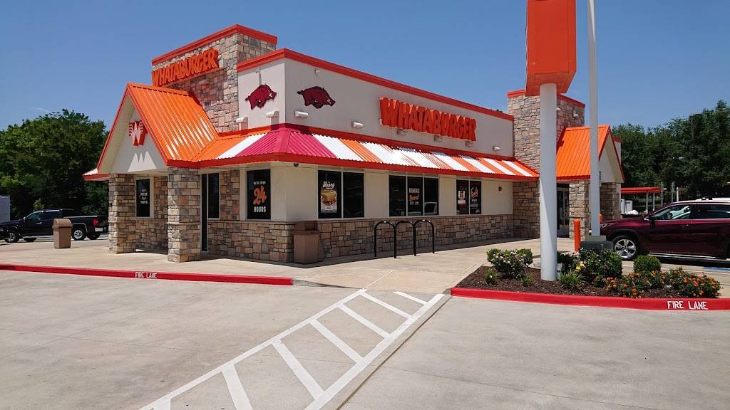 Whataburger | restaurant | 1956 W M.L.K. Jr Blvd, Fayetteville, AR 72701, USA | 4794432217 OR +1 479-443-2217