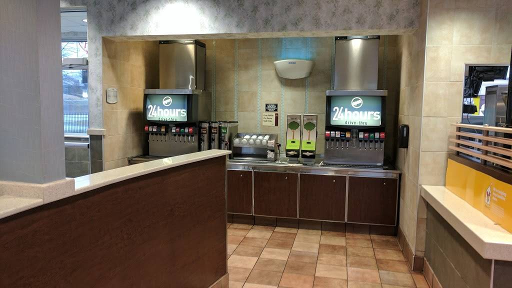 McDonalds | cafe | 4002 University Dr, Huntsville, AL 35816, USA | 2568373970 OR +1 256-837-3970