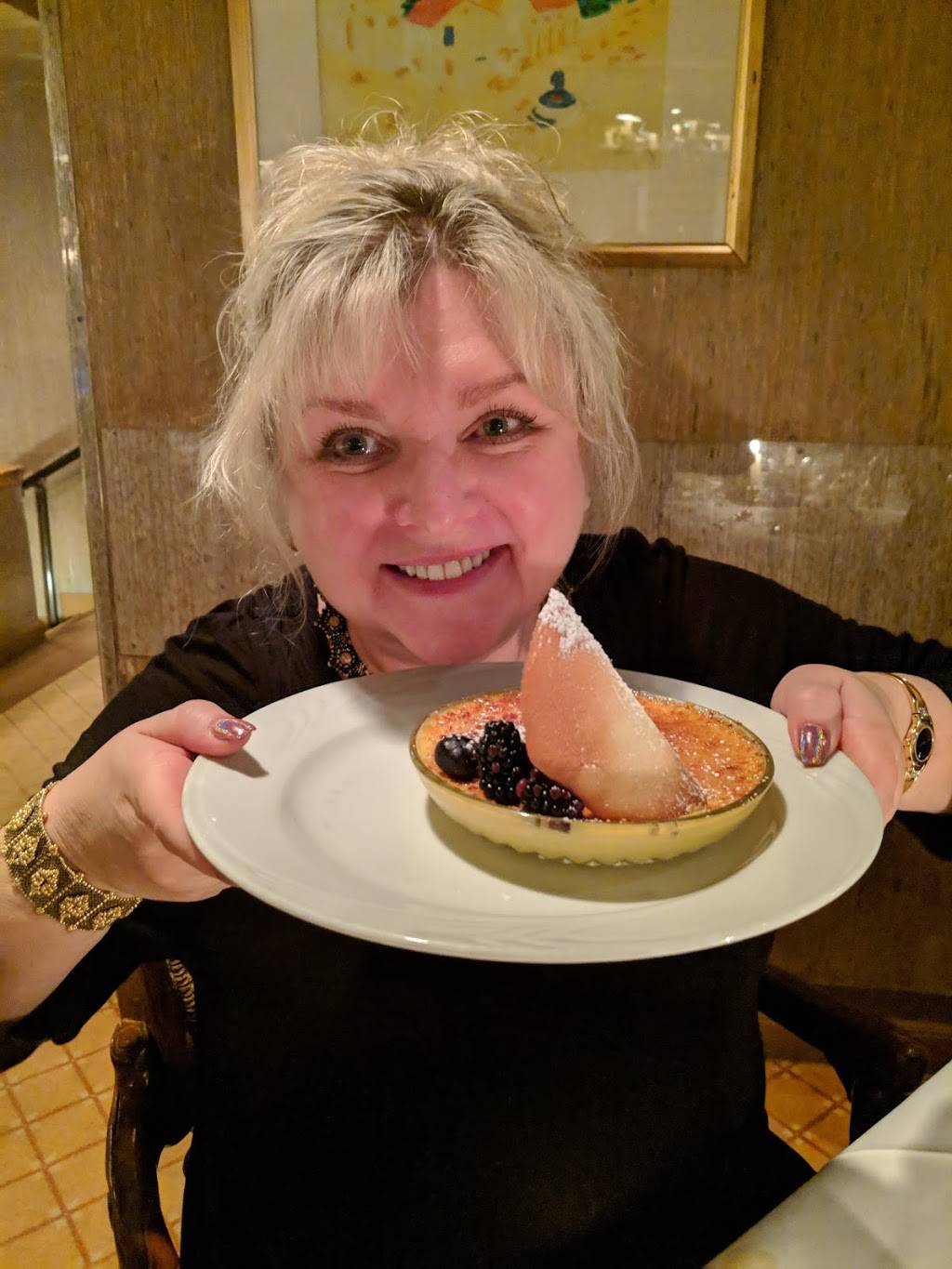 Wallys Desert Turtle | restaurant | 71775 CA-111, Rancho Mirage, CA 92270, USA | 7605689321 OR +1 760-568-9321