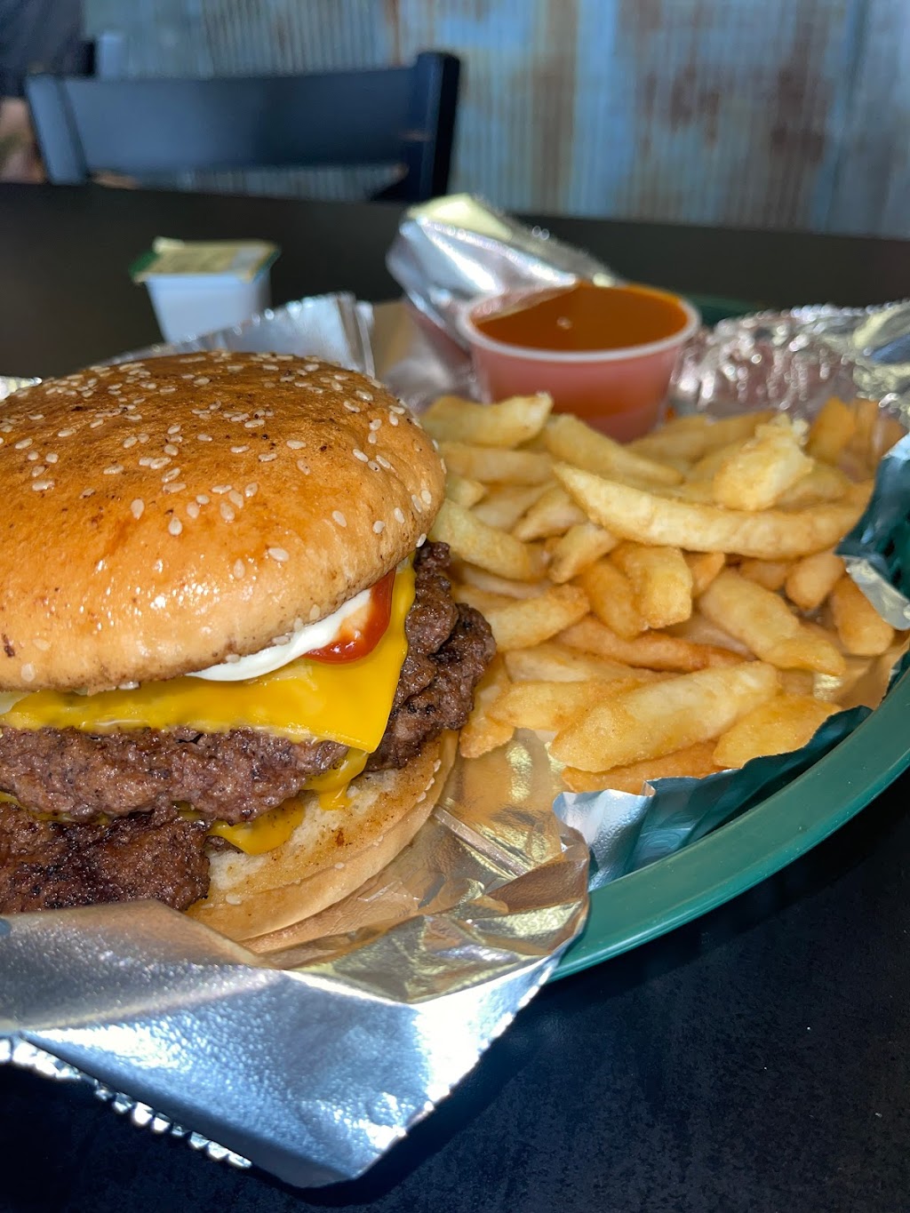 Sunny’s Bar & Grill | restaurant | 411 US-61, New Madrid, MO 63869, USA | 5737486161 OR +1 573-748-6161