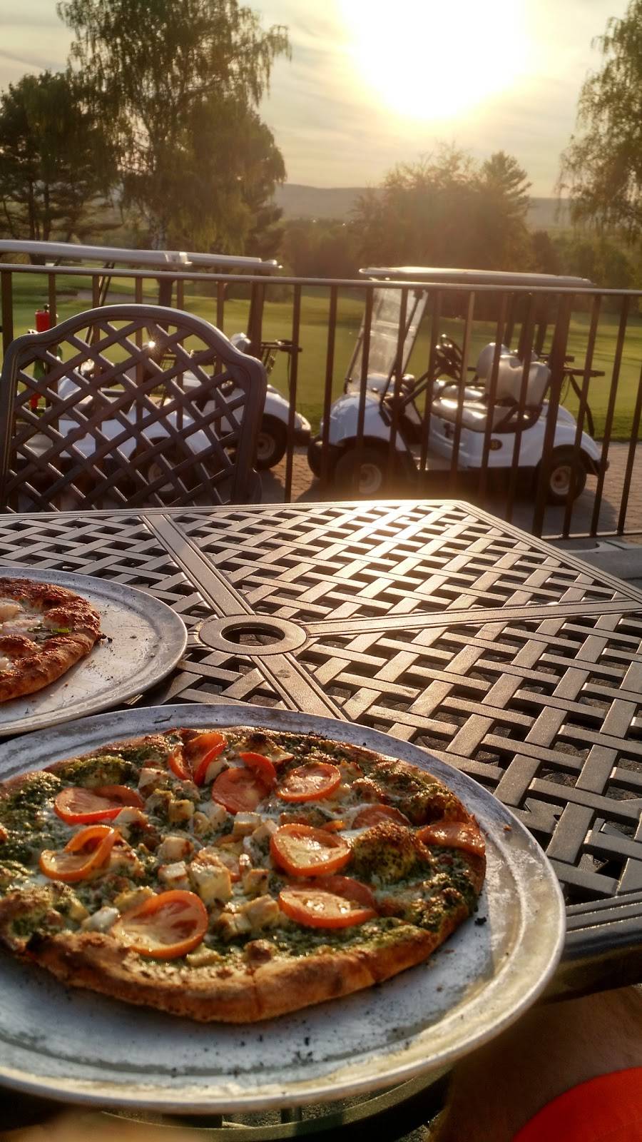 Back Nine Tavern at Southington Country Club | restaurant | 150 Savage St, Plantsville, CT 06479, USA | 8606216383 OR +1 860-621-6383