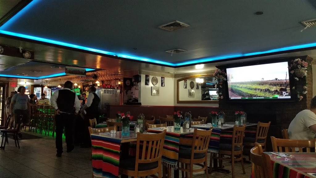 Tequilas Mexican Grill | restaurant | 358 W 23rd St, New York, NY 10011, USA | 2124630535 OR +1 212-463-0535