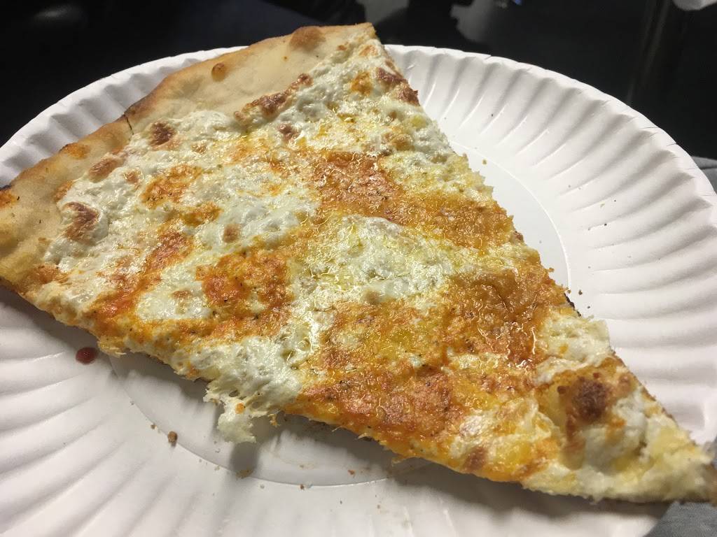 New kings pizzeria & restaurant inc | restaurant | 2212 Victory Blvd, Staten Island, NY 10314, USA | 9292442362 OR +1 929-244-2362