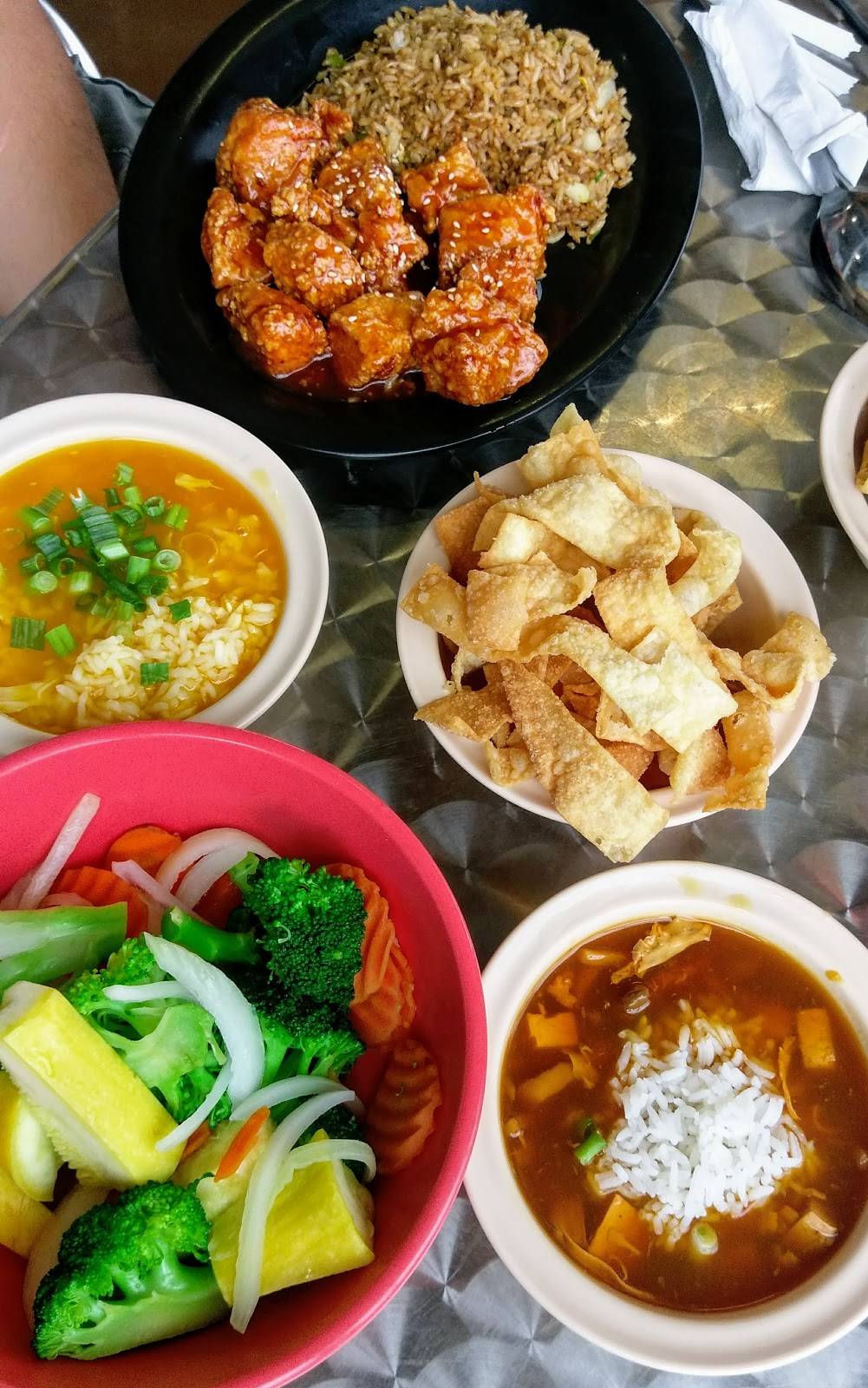 Wok Inn | restaurant | 8338 W Hausman Rd, San Antonio, TX 78249, USA | 2105969980 OR +1 210-596-9980