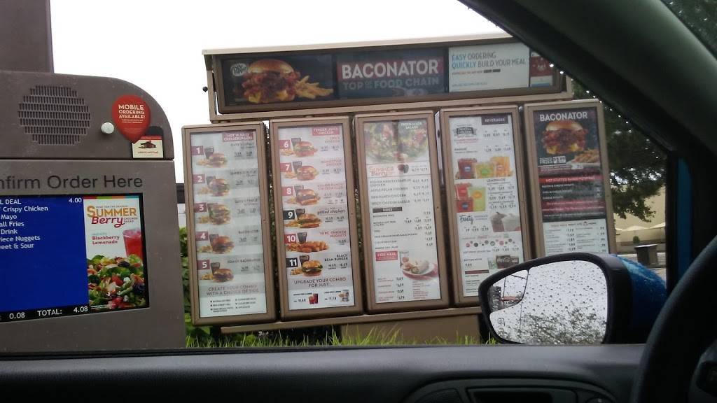 Wendys | restaurant | 7170 Sawmill Rd, Columbus, OH 43235, USA | 6147641618 OR +1 614-764-1618