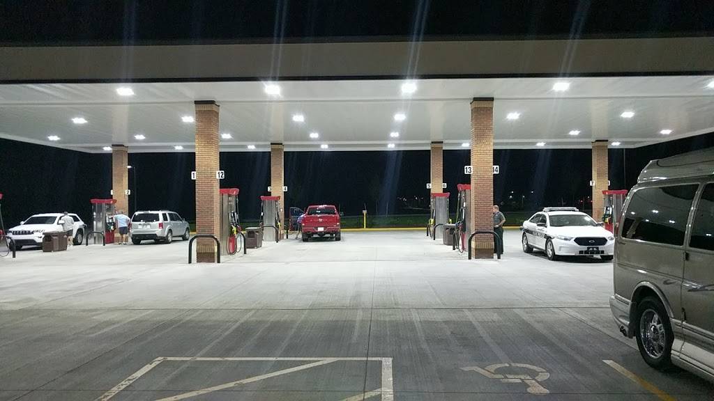 Caseys | meal takeaway | 13406 151st St, Olathe, KS 66062, USA | 9138978935 OR +1 913-897-8935