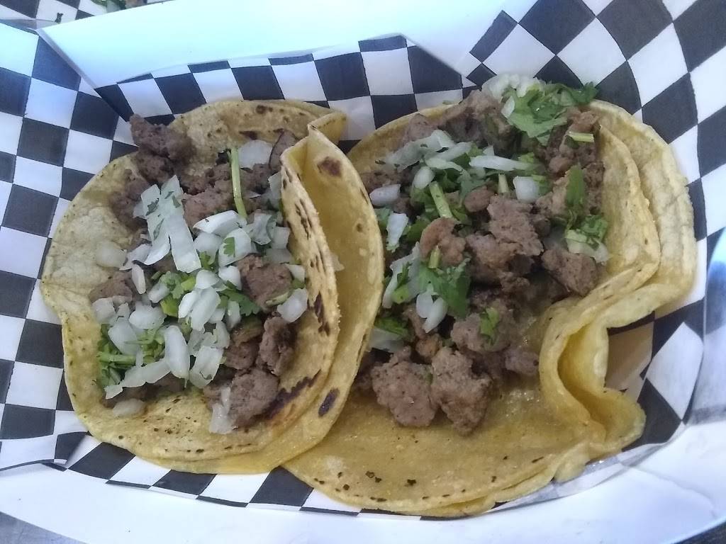 La Bufadora Baja Grill Victorville | restaurant | 14329 Bear Valley Rd #1, Victorville, CA 92392, USA | 7609982636 OR +1 760-998-2636