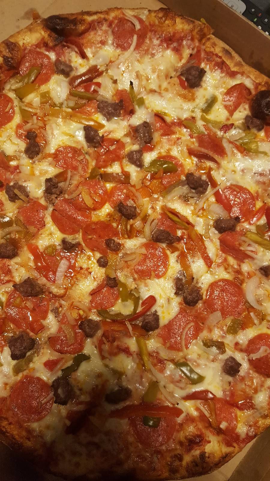 Auroras Pizzeria | restaurant | 1720 Westover Rd, Chicopee, MA 01020, USA | 4135933222 OR +1 413-593-3222