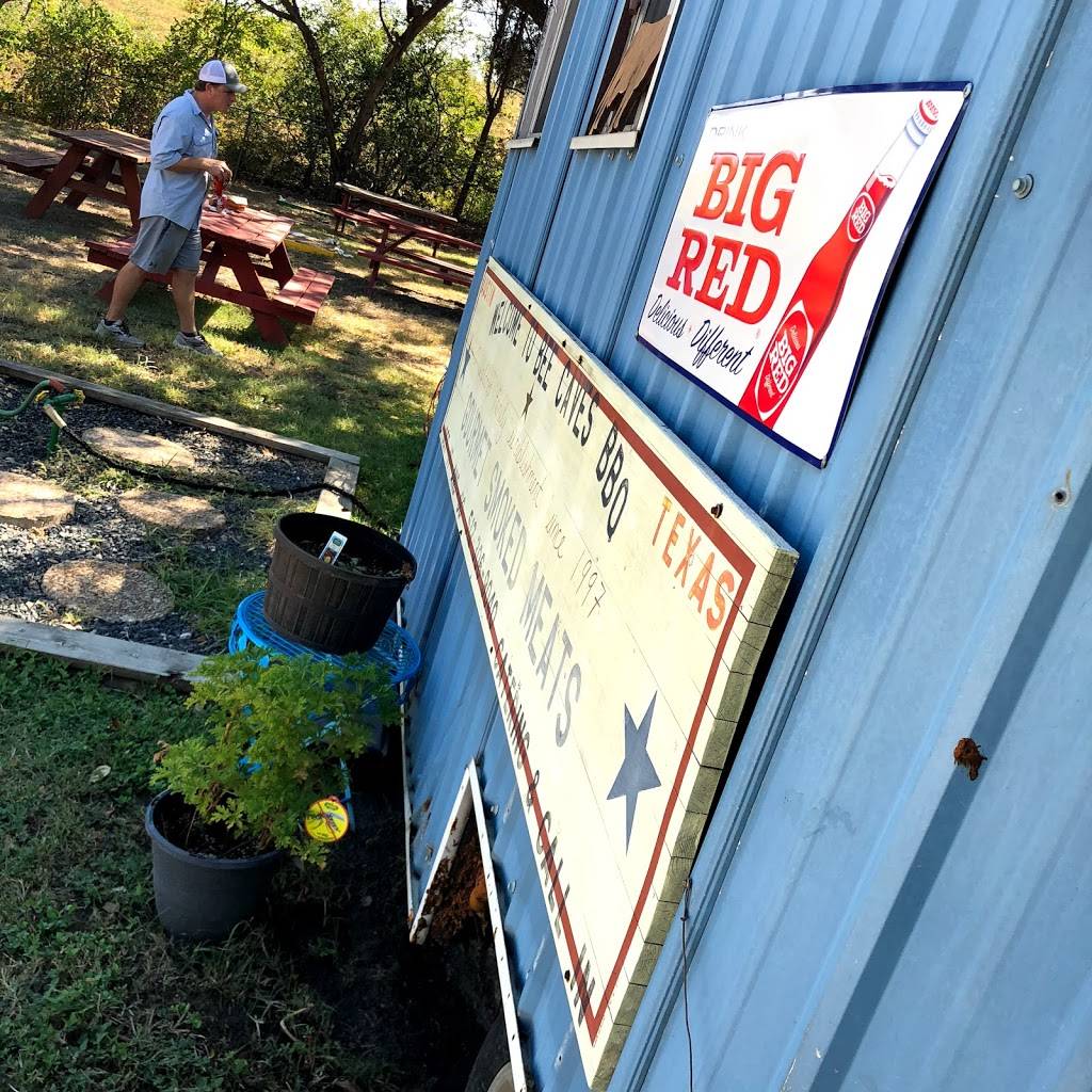 Bee Caves B-B-Q | restaurant | 8414 Bee Caves Rd, Austin, TX 78746, USA | 5123069040 OR +1 512-306-9040