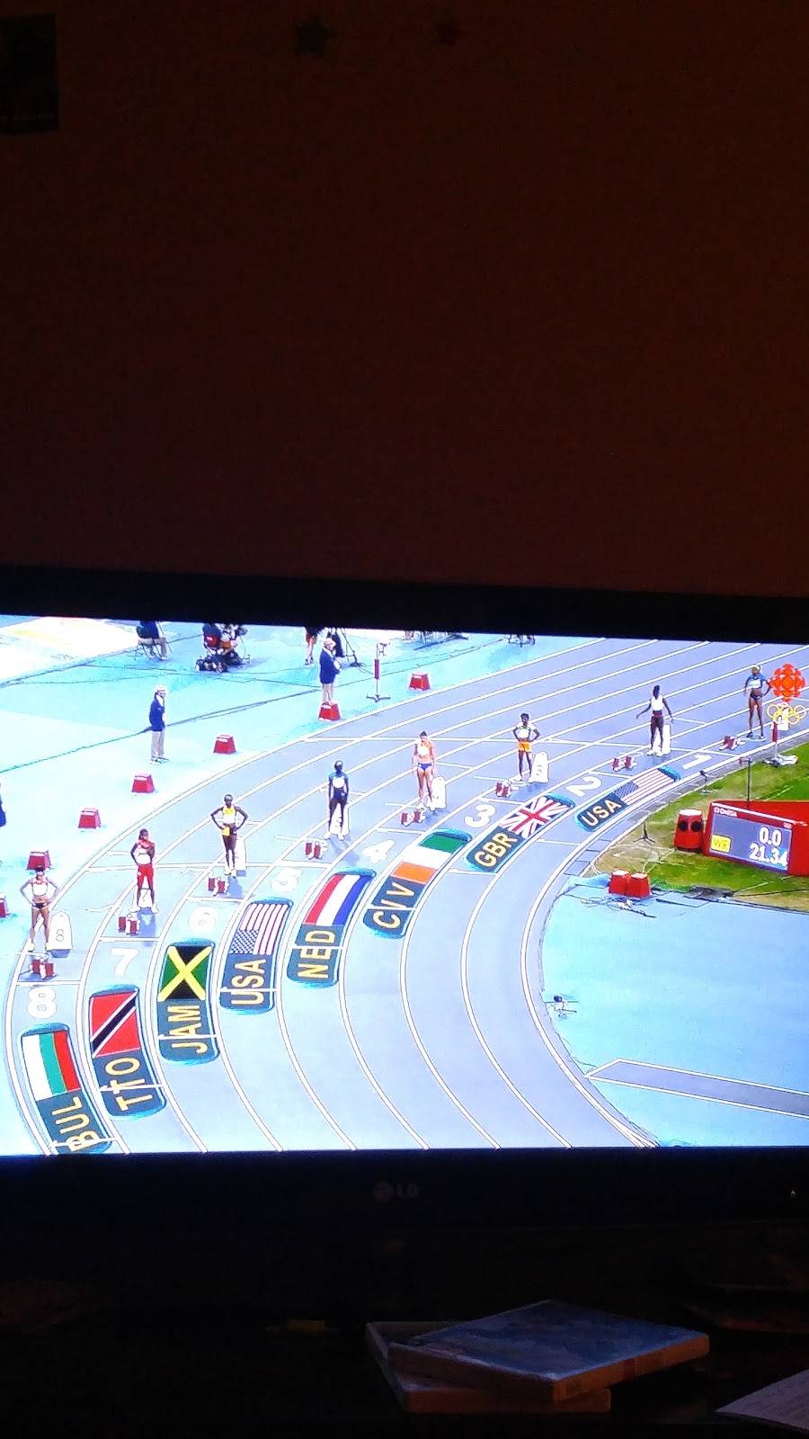 Bistro Douville Inc | night club | 820, av Chambly, Saint-Hyacinthe, QC J2S 6V7, Canada | 4507739169 OR +1 450-773-9169