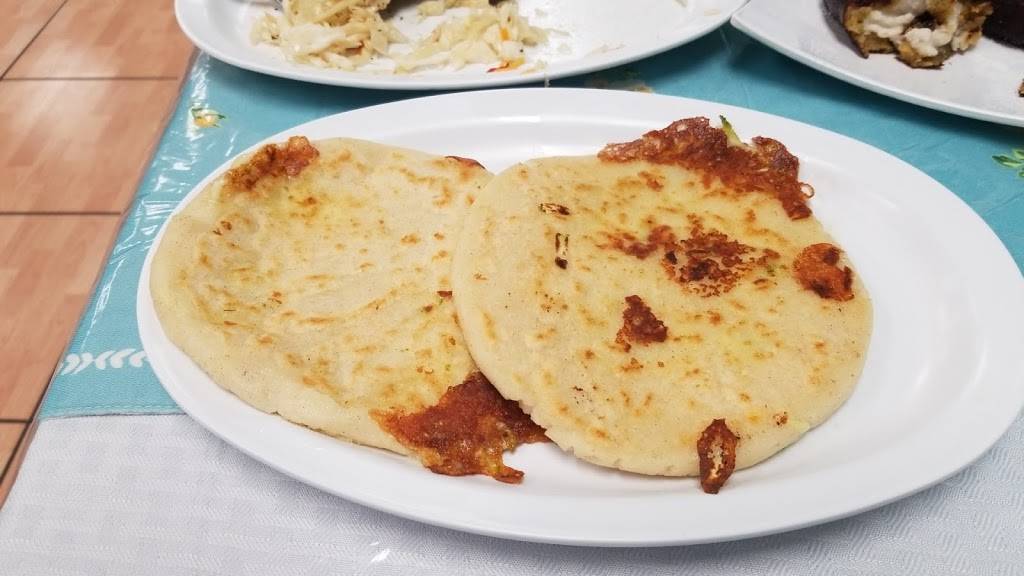 Sandras Restaurant | restaurant | 13238 Bellaire Blvd, Houston, TX 77083, USA | 7138988095 OR +1 713-898-8095