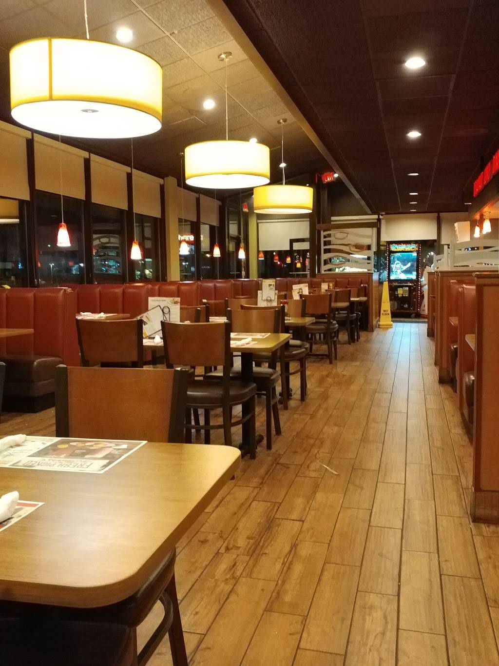 Dennys | restaurant | 6850 Brookpark Rd, Cleveland, OH 44129, USA | 2163987003 OR +1 216-398-7003