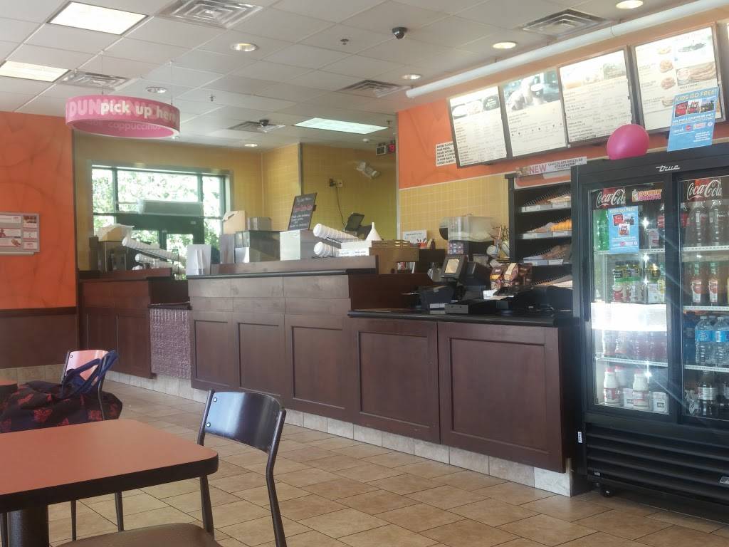 Dunkin | bakery | 5422 N Orange Blossom Trail, Orlando, FL 32810, USA | 4072999531 OR +1 407-299-9531