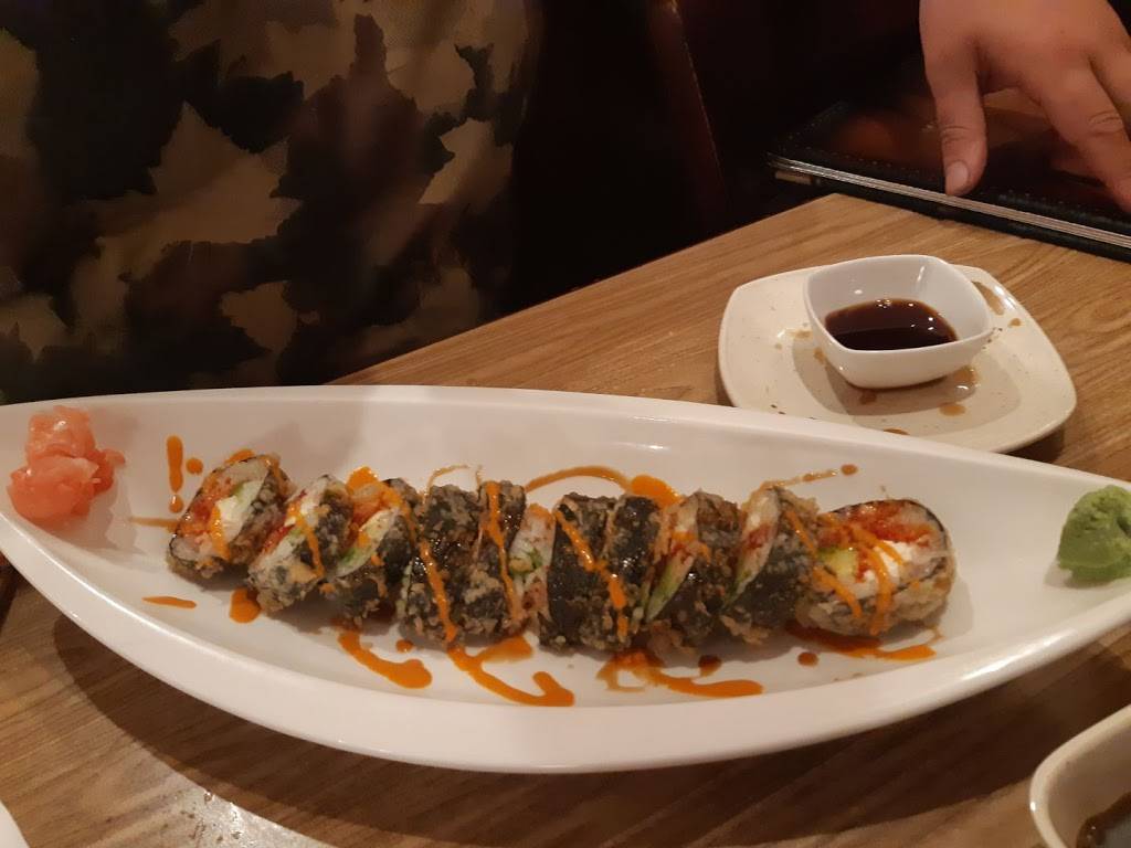 Nama Sushi | restaurant | 750 St Clair Ave W, Toronto, ON M6C 1B5, Canada | 4166520711 OR +1 416-652-0711