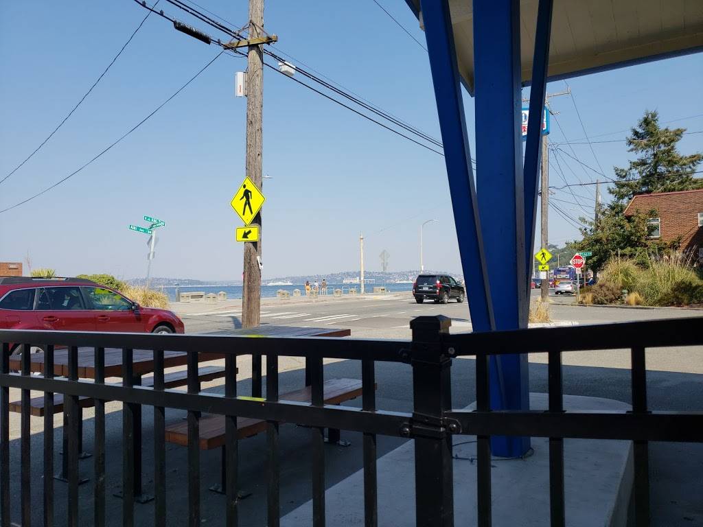 Blue Moon Burgers | restaurant | 2504 Alki Ave SW, Seattle, WA 98116, USA | 2064574398 OR +1 206-457-4398