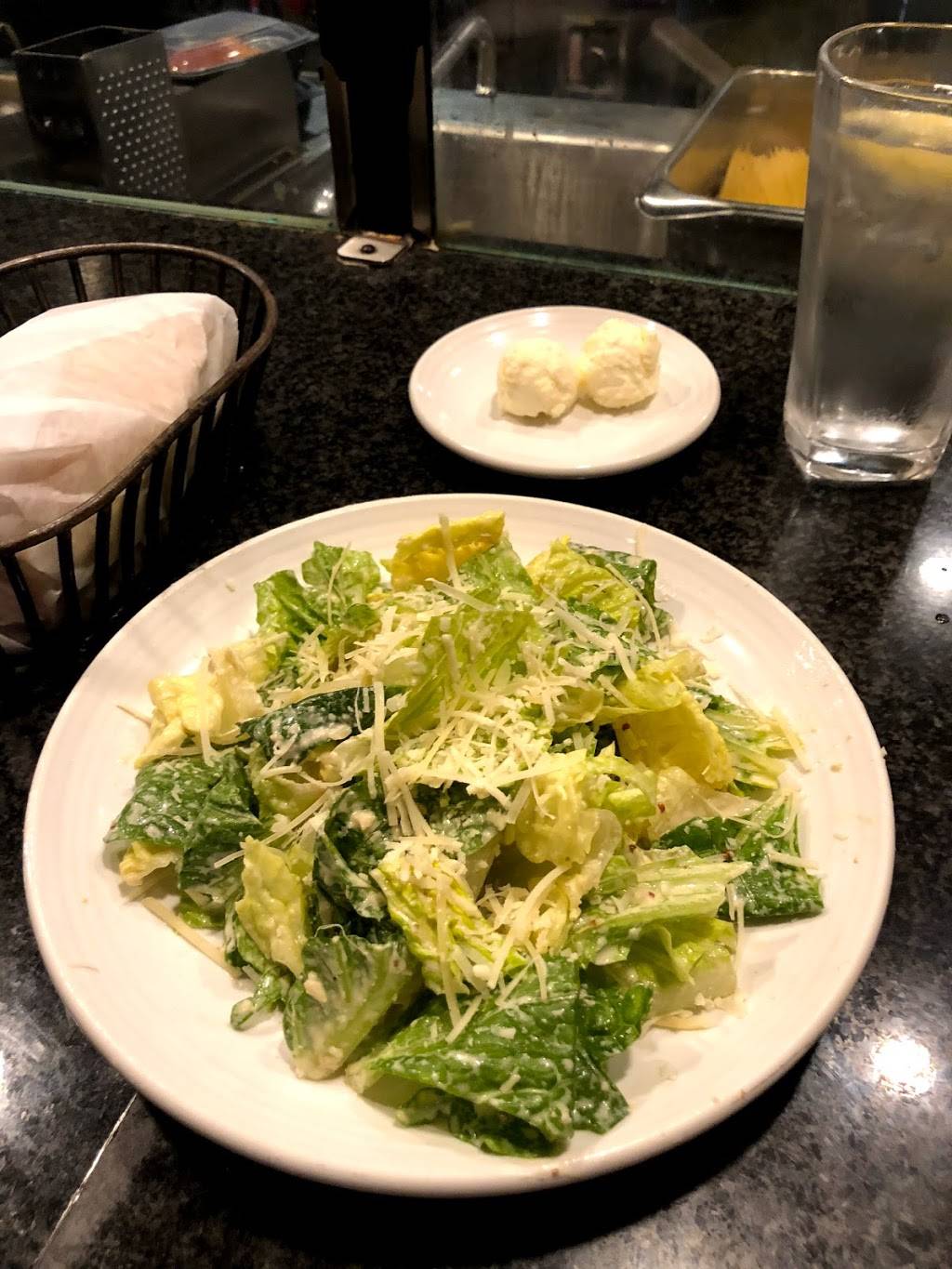 Carrabbas Italian Grill | restaurant | 60 Palmetto Ave, Merritt Island, FL 32953, USA | 3214537045 OR +1 321-453-7045