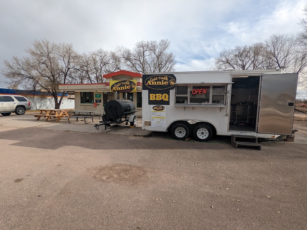 Gold Tooth Annies | restaurant | 205 Main St, Colorado Springs, CO 80911, USA | 7194533531 OR +1 719-453-3531