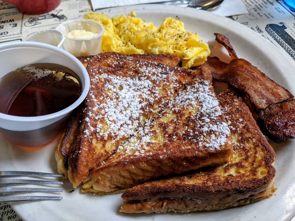 Laurel Deli & Desserts | restaurant | 401 N Main St, Fort Bragg, CA 95437, USA | 7079647812 OR +1 707-964-7812