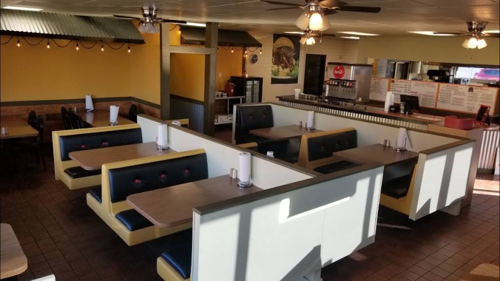 Santorinis BBQ Grill | restaurant | 5010 W Olive Ave, Glendale, AZ 85302, USA | 6238470522 OR +1 623-847-0522