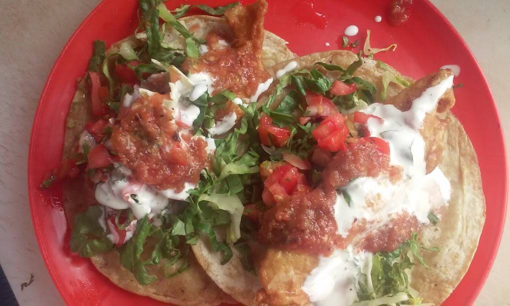 Mariscos Costa Chica | restaurant | Blvd. Alfredo Bonfil 175, Amp Mazatlan, 22710 Rosarito, B.C., Mexico | 016241174488 OR +52 624 117 4488