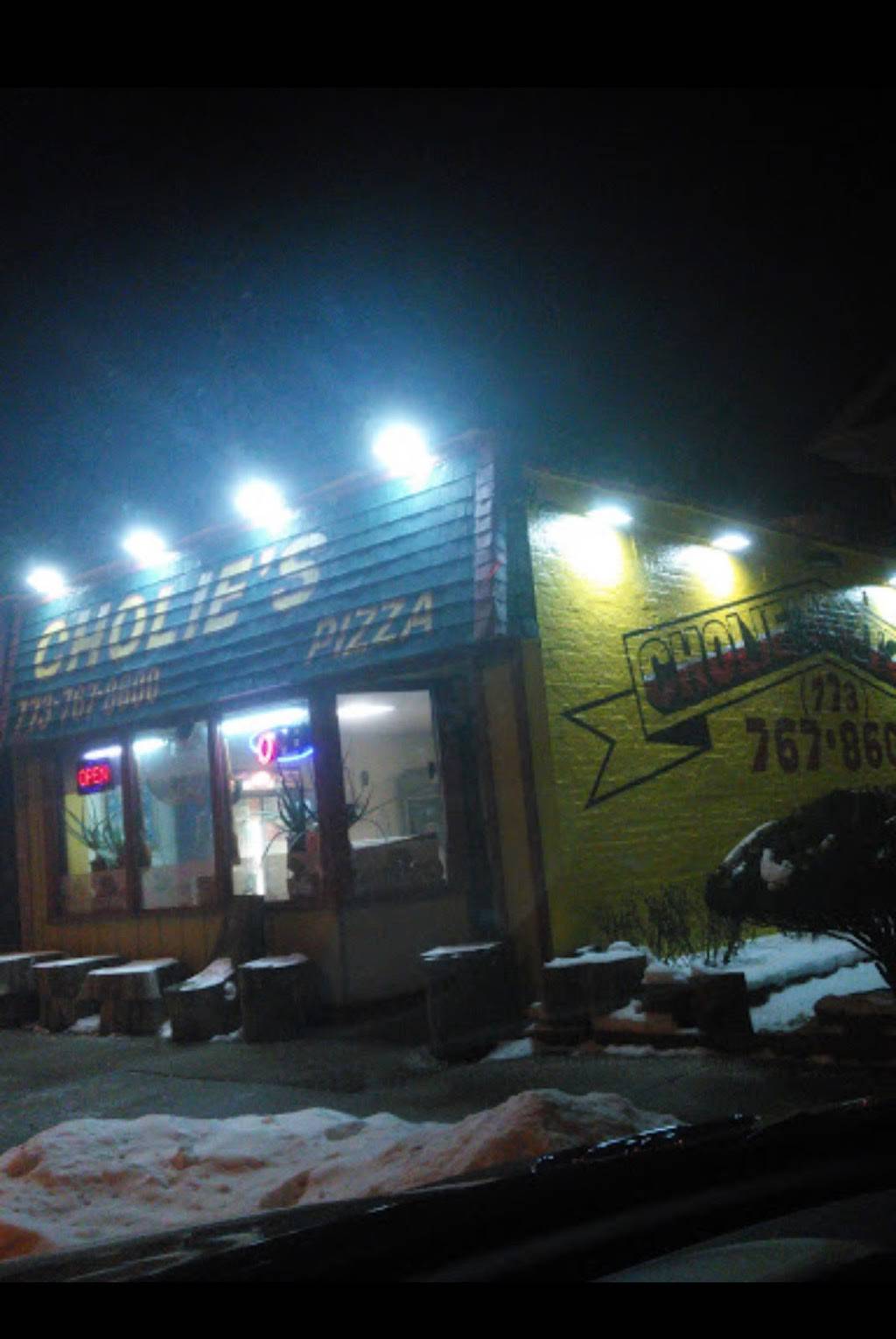 Cholies Pizza | restaurant | 3711 W 63rd St, Chicago, IL 60629, USA | 7737678600 OR +1 773-767-8600