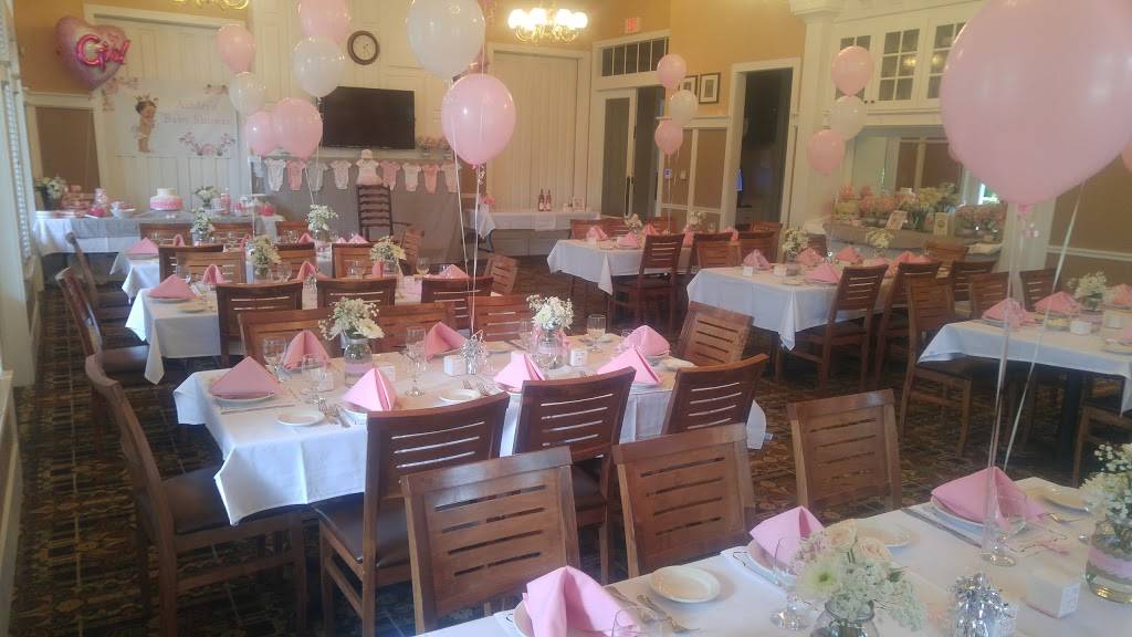 Sparrows Grille | restaurant | 8802, 300 Spalding Way, DeLand, FL 32724, USA | 3867386000 OR +1 386-738-6000