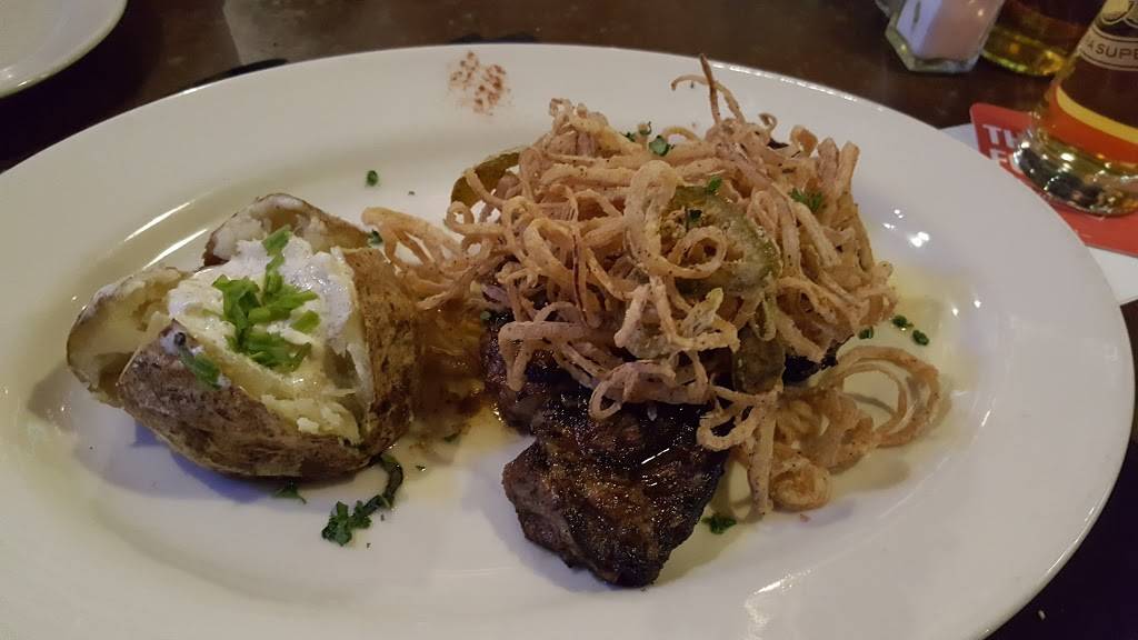 Michaels Cuisine Restaurant & Bar | restaurant | 3413 W 7th St, Fort Worth, TX 76107, USA | 8178773413 OR +1 817-877-3413