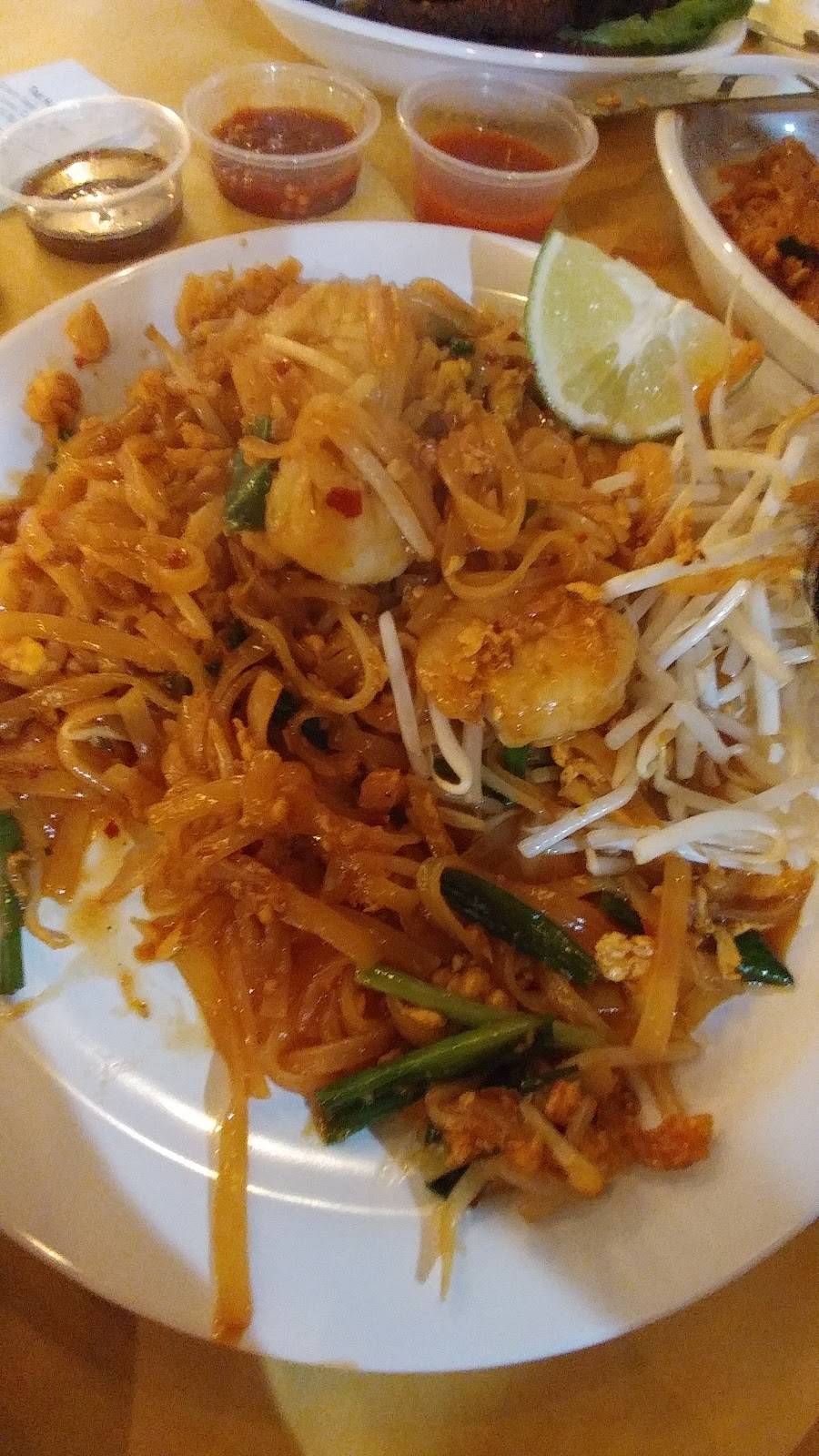 ThaiHub | restaurant | 3720 Pacific Coast Hwy, Torrance, CA 90505, USA | 4243507289 OR +1 424-350-7289