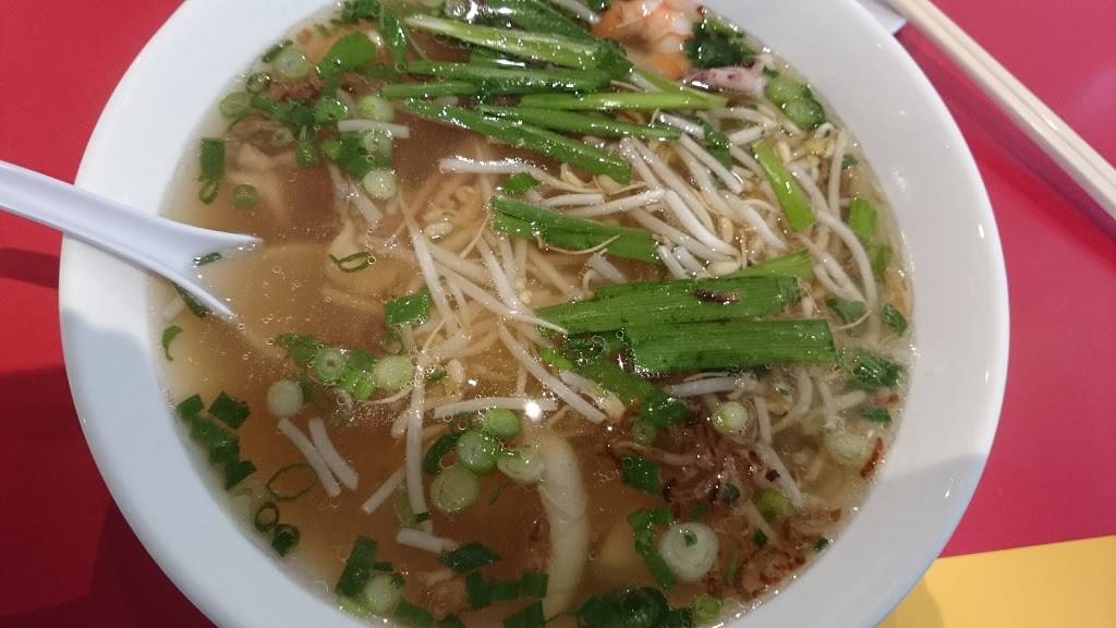 Pho Saigon Bistro | restaurant | 7333 Northwest Imbrie Drive, Hillsboro, OR 97124, USA | 5036488448 OR +1 503-648-8448