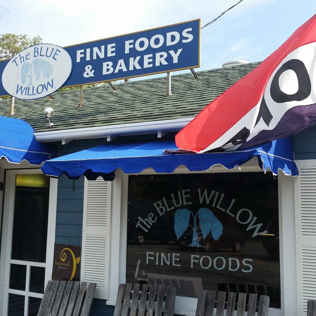 The Blue Willow Fine Foods and Bakery | bakery | 1426 US-6, Wellfleet, MA 02667, USA | 5083490900 OR +1 508-349-0900