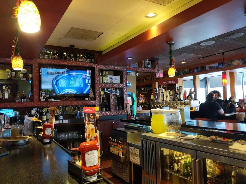 Applebees Grill + Bar | restaurant | 2045 Lebanon Church Rd, Pittsburgh, PA 15122, USA | 4126539437 OR +1 412-653-9437