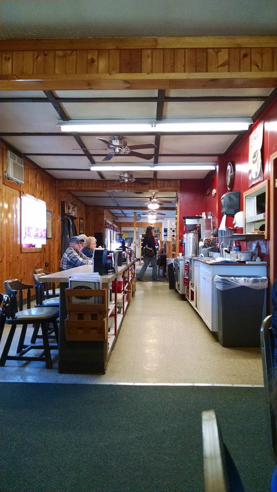 Lil Bit Restaurant | restaurant | 1255 PA-285, Espyville, PA 16424, USA | 7249276977 OR +1 724-927-6977