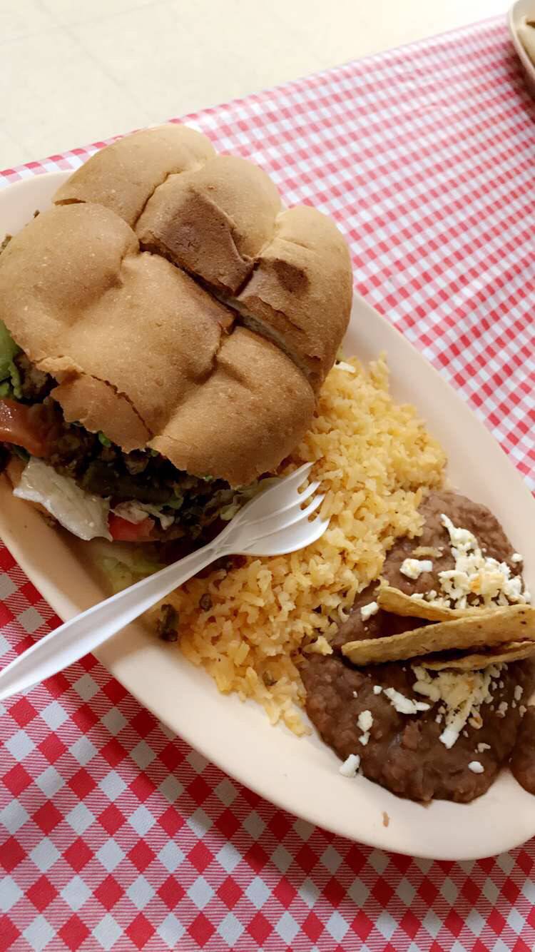 Taqueria Restaurant Cd. Hidalgo | meal delivery | 7104 N Clark St, Chicago, IL 60626, USA | 7733389992 OR +1 773-338-9992