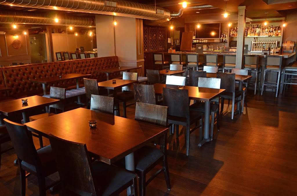 LoLo American Kitchen & Craft Bar Hudson | restaurant | 175 2nd St S, Hudson, WI 54016, USA | 7158088025 OR +1 715-808-8025