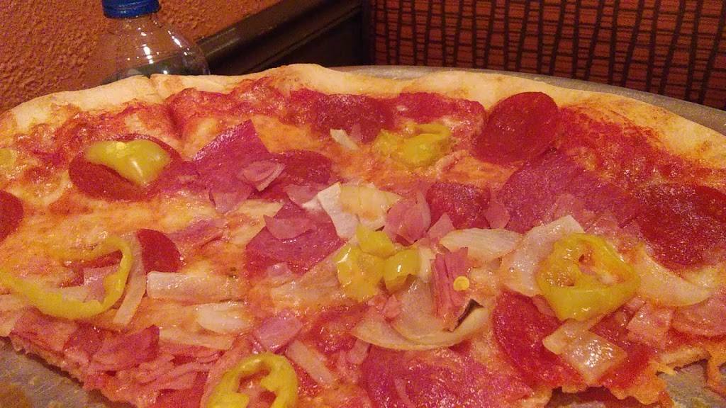 Burke Street Pizza | restaurant | 3352 Robinhood Rd, Winston-Salem, NC 27106, USA | 3367604888 OR +1 336-760-4888