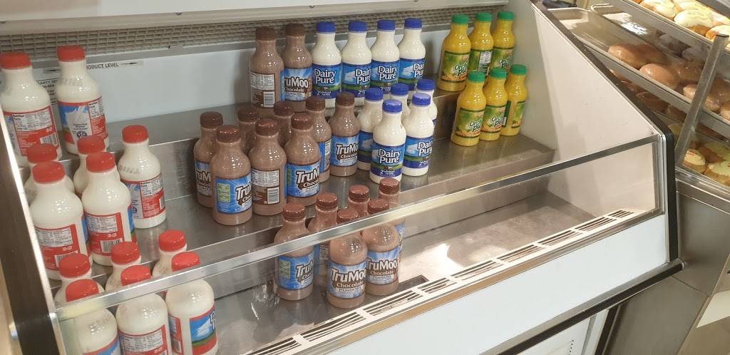 Krispy Kreme | bakery | 9040 B, Dyer St, El Paso, TX 79904, USA | 9156130044 OR +1 915-613-0044