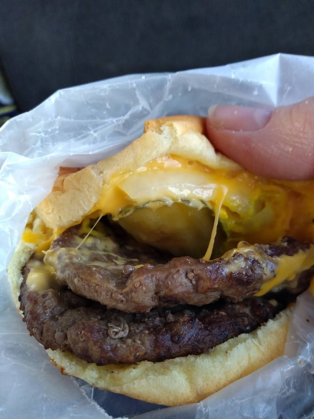 Burger Shake | restaurant | 219 E New Circle Rd, Lexington, KY 40505, USA | 8592994113 OR +1 859-299-4113