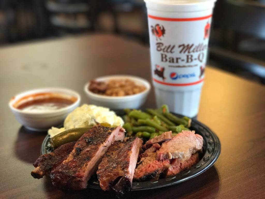 Bill Miller Bar-B-Q | restaurant | 1030 E, E César E. Chávez Blvd, San Antonio, TX 78210, USA | 2105343323 OR +1 210-534-3323