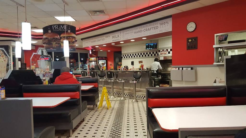 Steak n Shake | restaurant | 4211 Conestoga Dr, Springfield, IL 62707, USA | 2176989439 OR +1 217-698-9439
