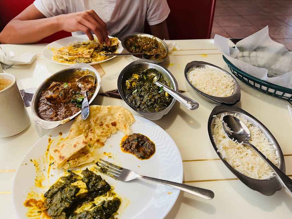 India Hut | restaurant | 4410 N Mesa St, El Paso, TX 79902, USA | 9152609900 OR +1 915-260-9900