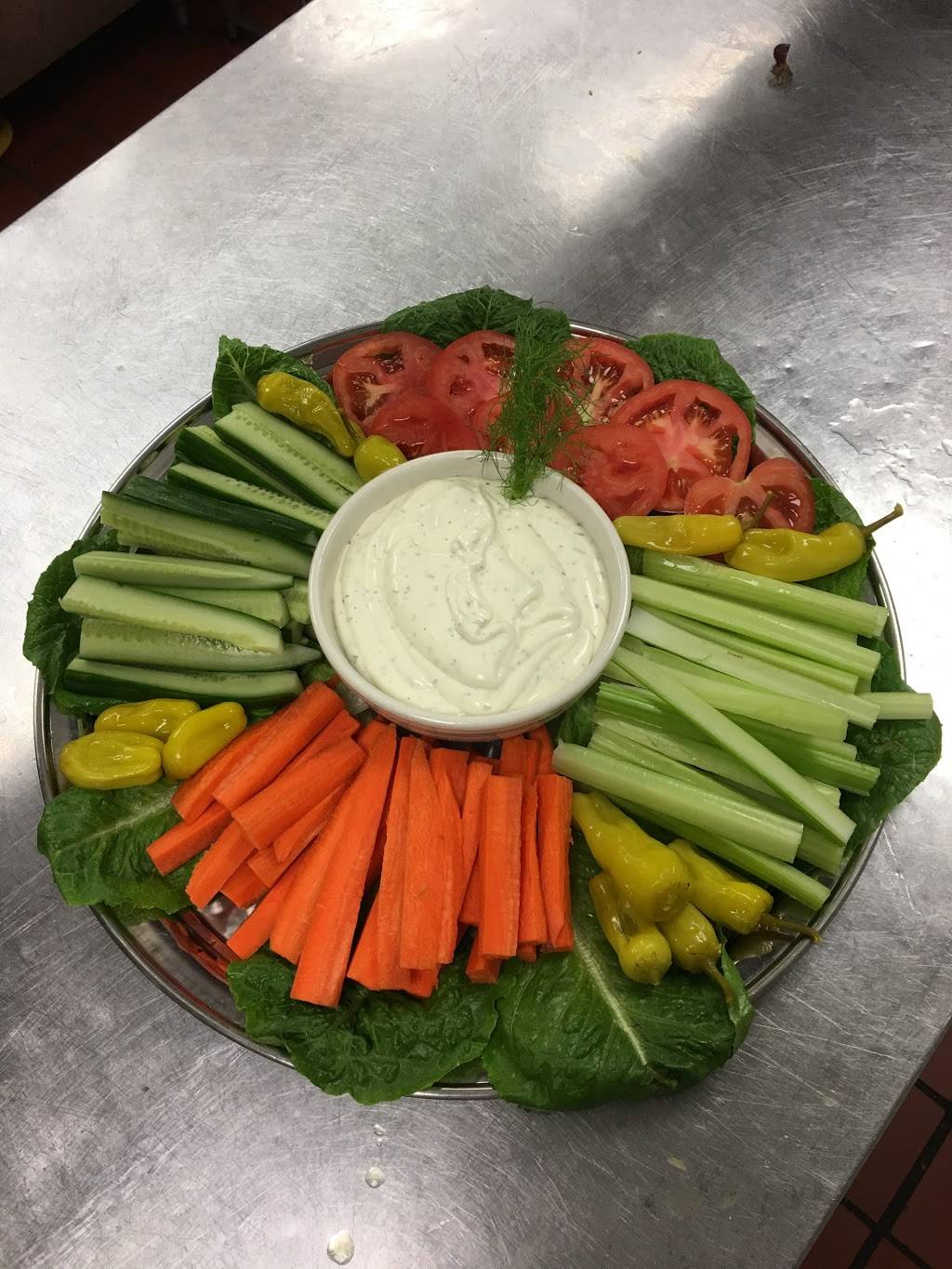 The View Grill | restaurant | 111 Lattingtown Rd, Glen Cove, NY 11542, USA | 5162009603 OR +1 516-200-9603