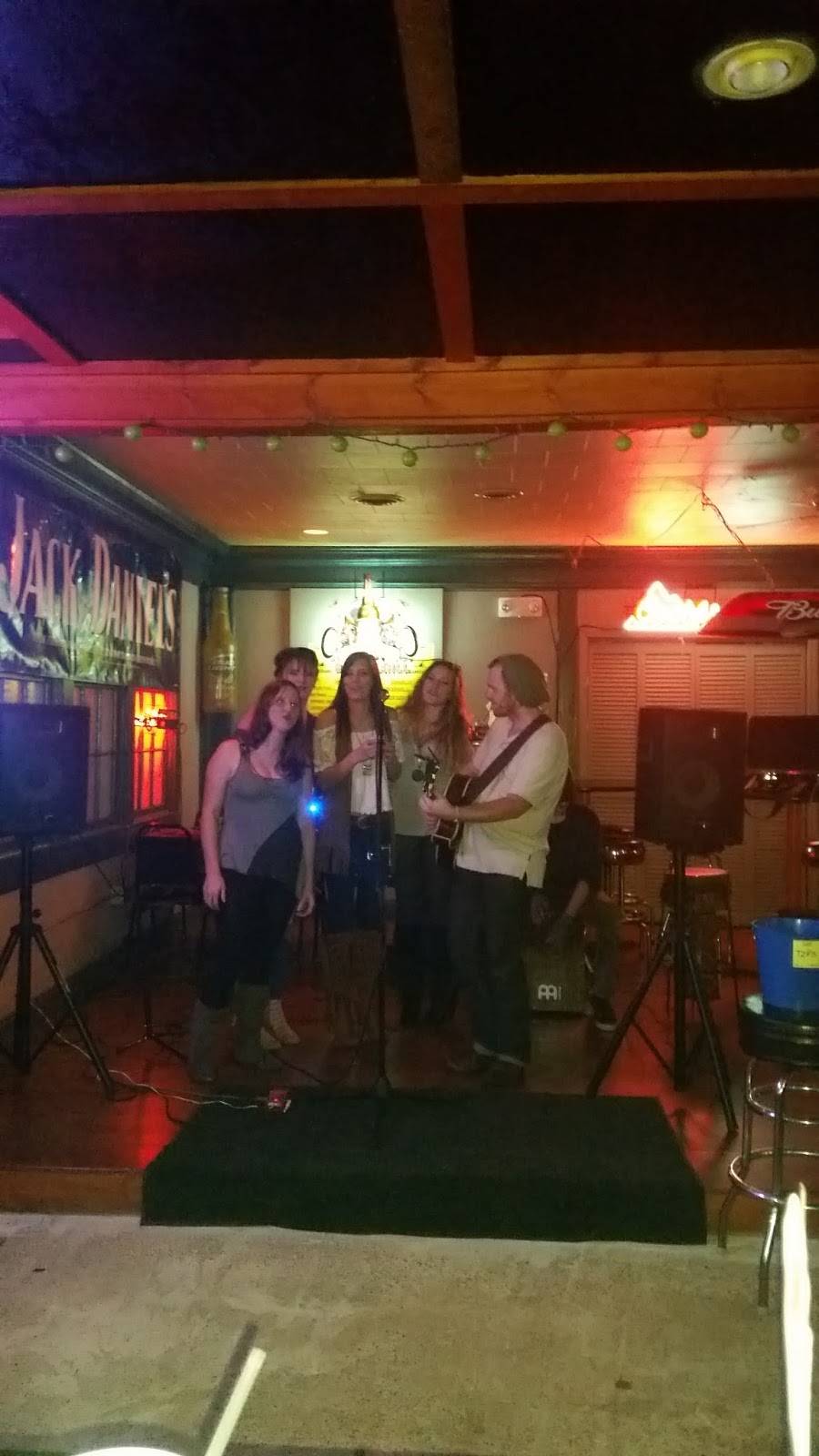 Snack Shop | restaurant | 1215 E Main St, Union City, TN 38261, USA | 7318859013 OR +1 731-885-9013