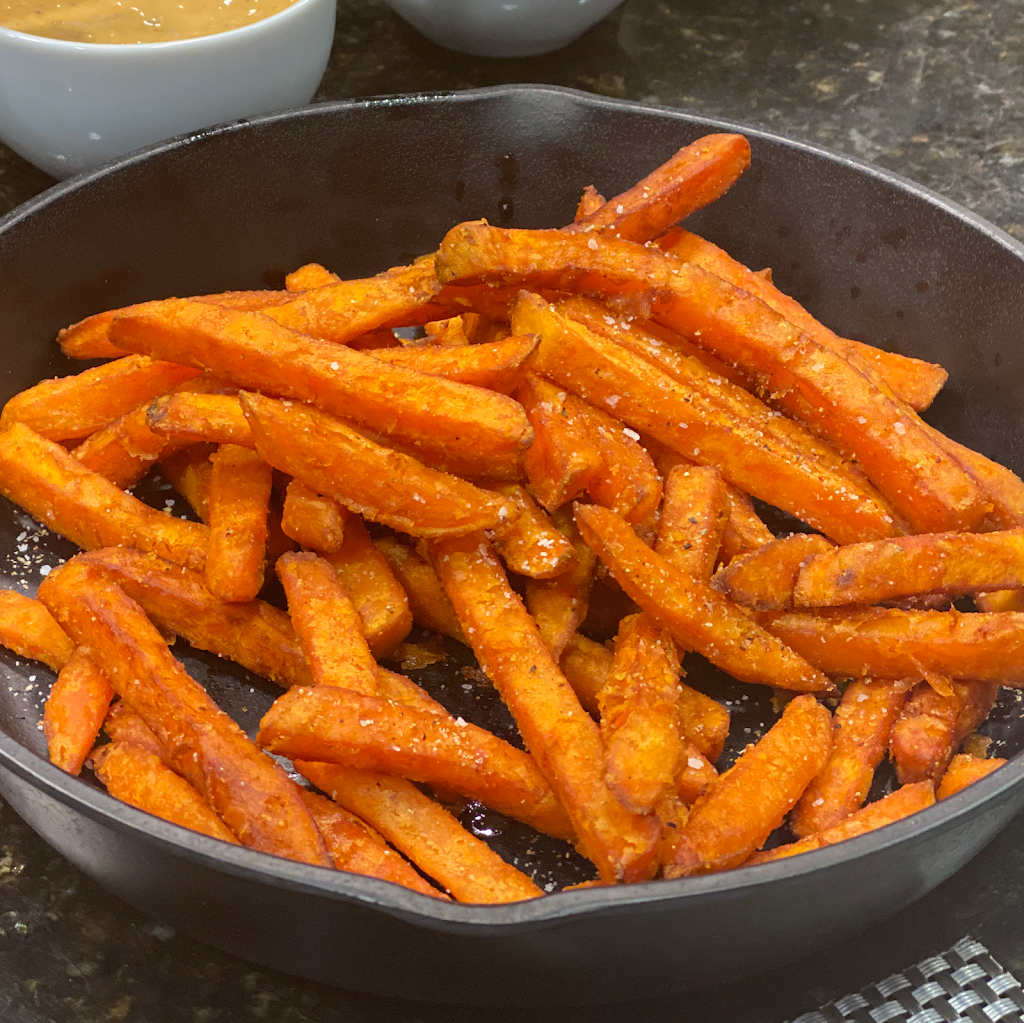 The Saucy Crawfish | restaurant | 3142 53rd Ave E, Bradenton, FL 34203, USA | 9412516663 OR +1 941-251-6663