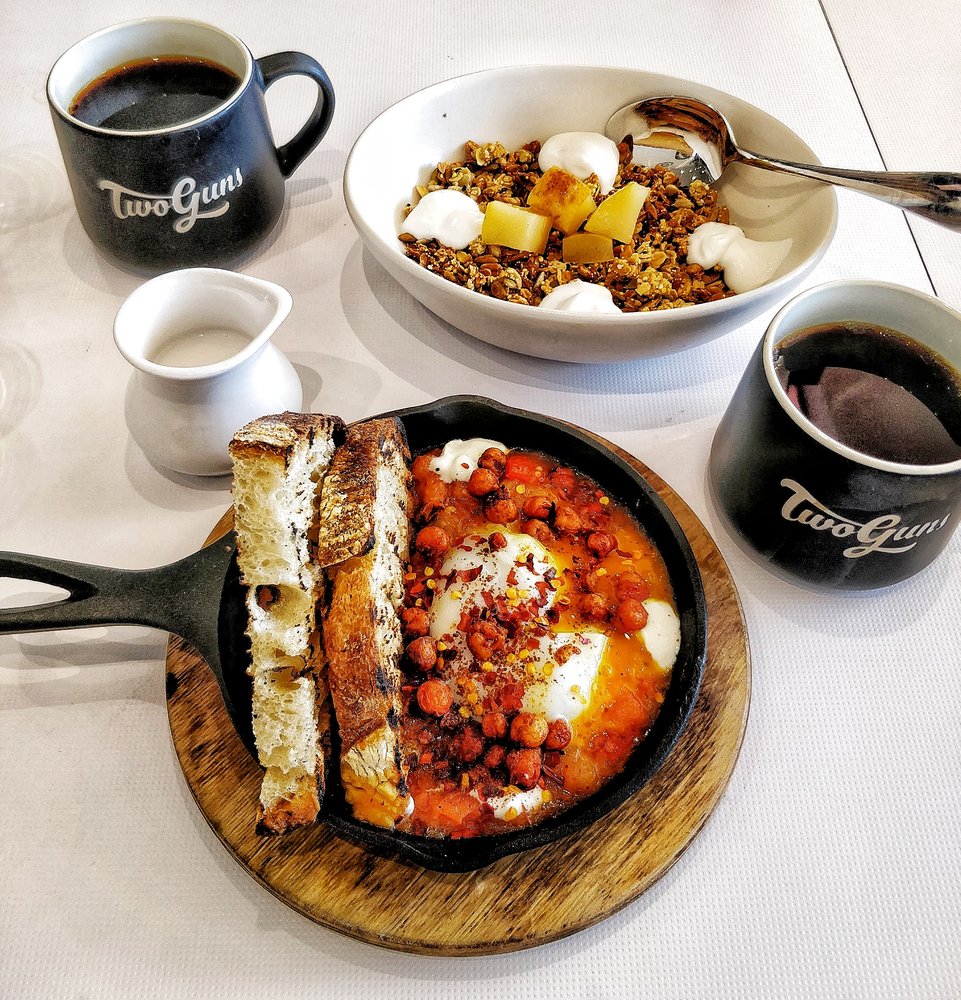 Two Guns Kitchen | cafe | 321 Main St, El Segundo, CA 90245, USA | 3104169194 OR +1 310-416-9194