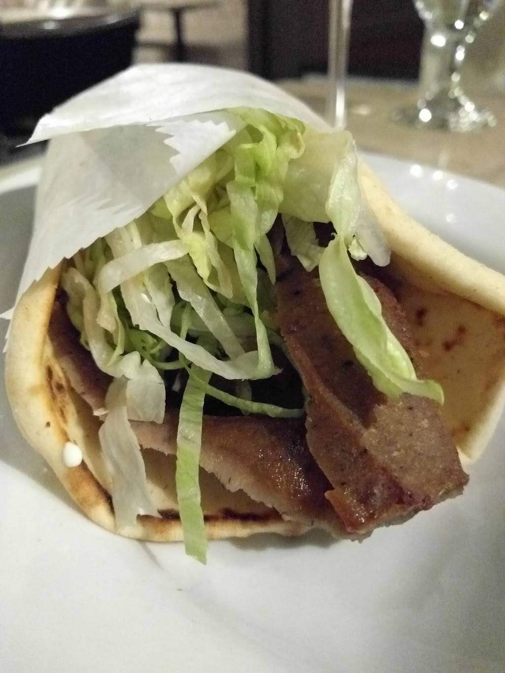 Famous Greek Kitchen | restaurant | 10 N Water St, Greenwich, CT 06830, USA | 2035316887 OR +1 203-531-6887