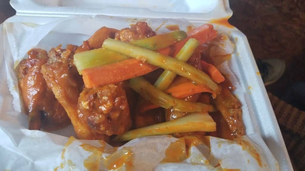 Rayfords All-N-1 Hot Wings | restaurant | 4270 S 3rd St, Memphis, TN 38109, USA | 9017893399 OR +1 901-789-3399