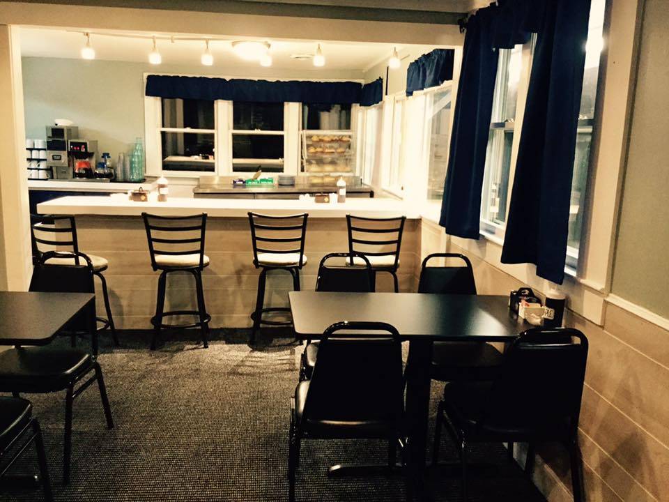 Bensons Cafe | restaurant | 665 Main St, Fremont, NH 03044, USA | 6032441331 OR +1 603-244-1331