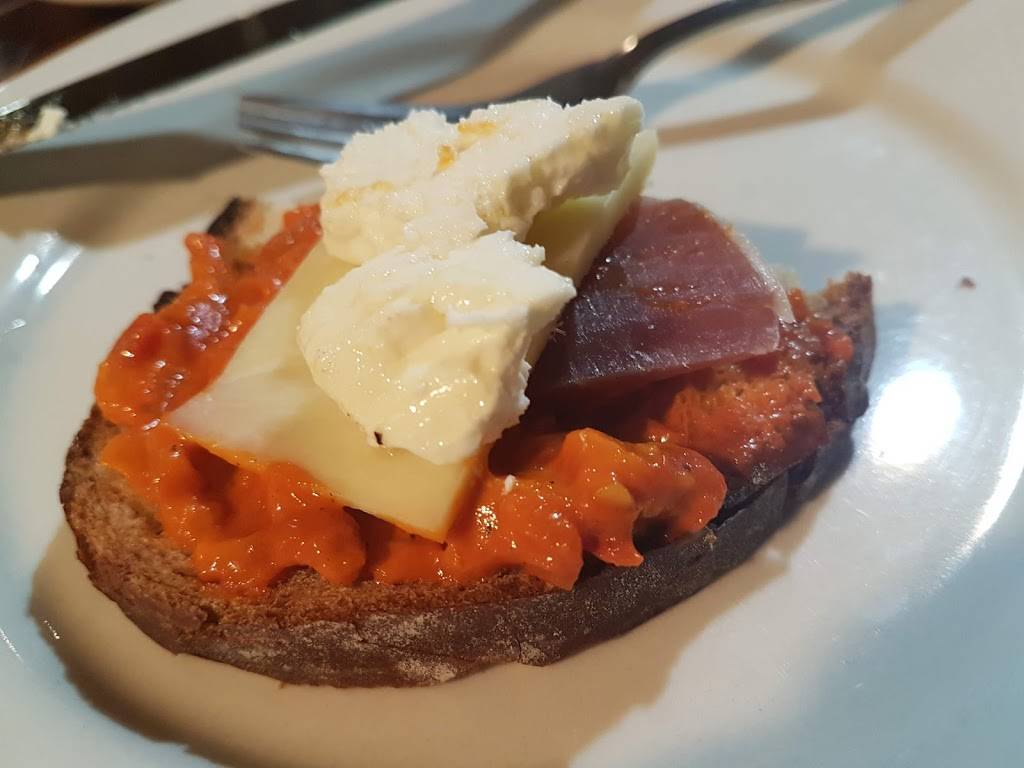 Serbian Village Restaurant | restaurant | 3144 W Irving Park Rd, Chicago, IL 60618, USA | 7734782900 OR +1 773-478-2900